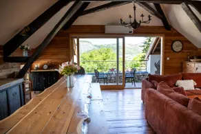 An exceptional residence in the heart of the Southern Alps - Image 2