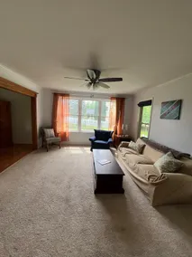 Family Friendly 4 bd Home - Image 3