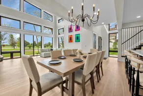 Modern Glass Haus - Special Summer Weekday Pricing - Image 5