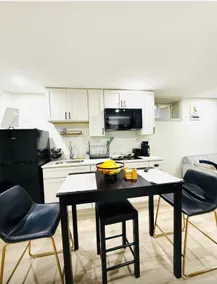 Renovated Charming Retreat Guestsuite DC Free Park - Image 4