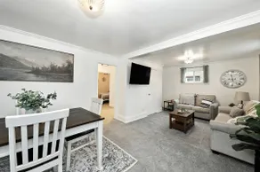 Benham Bungalow - Image 5