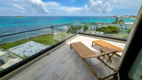 Penthouse A/C private jacuzzi balcony facing the ocean - Image 2