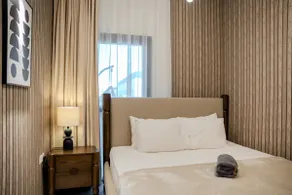 1BR Apartment With Balcony Top Floor Sleeps 3 by BlueCloud holidays - Image 5