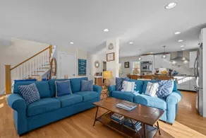 Big Family Westerly House w/Beach Parking Pass - Image 4