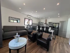 Prestige Duplex • Jacuzzi • A/C & Parking - Image 4