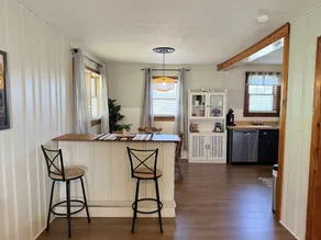 The Lofty Maple - Image 5