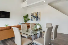 Penthouse | Luxe + Views No 604 - Image 2