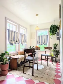Charming Cottage-12 miles to FLW. - Image 2