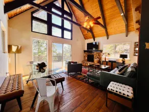 The Treehouse - Image 3