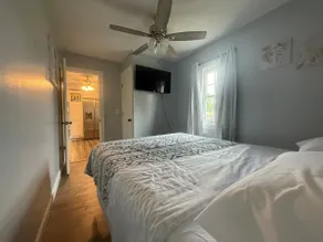 Corner Cottage - Image 2