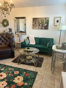 Firefly Suite Condo - Image 2