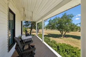 Luxe Franklin Home| 15 Acres w Pond & Game Room - Image 4