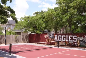 The Howdy House less than 2 miles from Texas A&M - Image 2