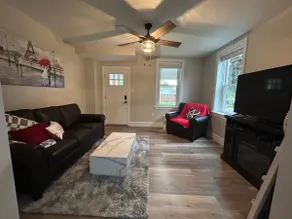 Spring Grove Getaway - Image 3