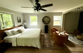 Cozy Coastal Cove * King Bed- 5 miles to WB - Image 5