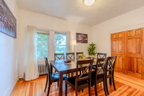 Cozy 4BDR, Tufts, Train, Parking, 10 min to Boston - Image 5