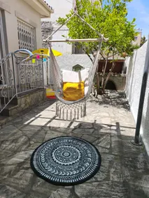 Urban Escape up to 6| Yard, BBQ and Fireplace - Image 5