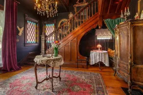 Magical Victorian near hiking wine trail - Image 5