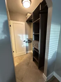 Modern Escape - Image 2