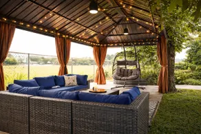 Steps to Stadium| Huge Yard & Spa | Views to Canal - Image 3