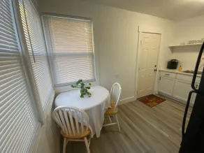 Serene Home in Port Royal - Image 4