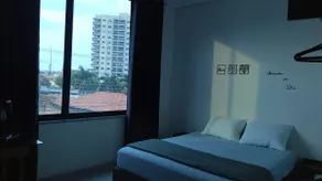 Apartment Near the Conservatory - Home office space - Image 5
