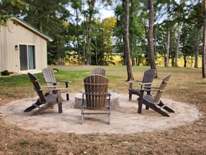 The Country Cottage Peaceful Firepit - Image 4