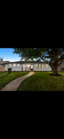 Designer Luxury Home/Pool in the heart of Dallas. - Image 2