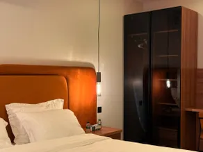 Luxurious studio near Kingdom Tower - Image 5