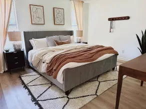 Charming Retreat in Raleigh, 2BR/2BA - Image 3