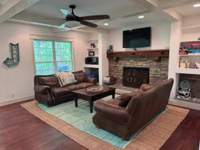 Cuddle Cottage - Image 4
