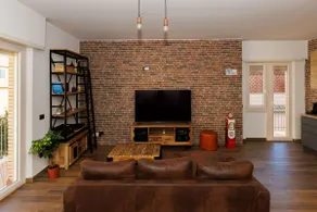 Industrial Loft in Rome - Metro C to Colosseum - Image 4