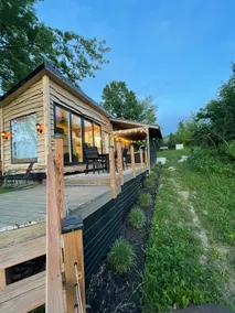 Odessa MO Waterfront Loft + private hot tub - Image 5
