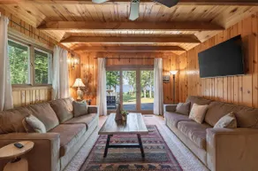 Modern, South Shore Cabin w/Private Beach Access! - Image 3