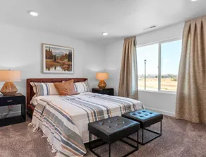 Quiet Valley Townhome Escape - Image 5