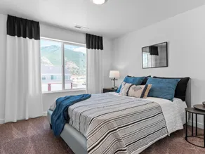 Quiet Valley Townhome Escape - Image 4