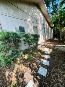 Private independent suite near UF & Shands - Image 5