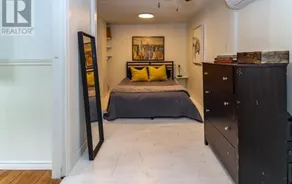 Central / Dog Friendly / Parking - Image 3