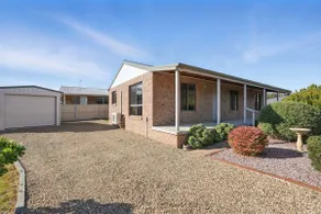 Sandgate Cottage - Image 3