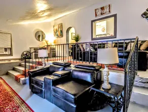 Theater-Inspired Spacious Retreat@ Sweetwater - Image 2