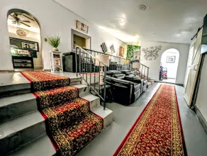 Theater-Inspired Spacious Retreat@ Sweetwater - Image 4