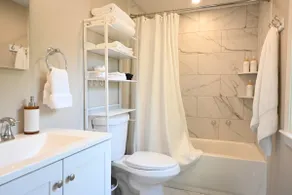 Falmouth Cottage | Yard, Grill & Outdoor Shower - Image 4