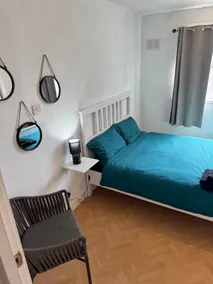 3 bedroom flat, plenty of free parking, WiFi - Image 2