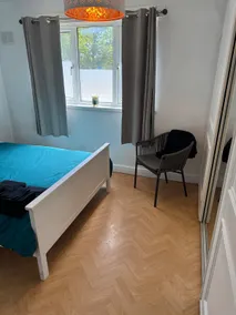 3 bedroom flat, plenty of free parking, WiFi - Image 5