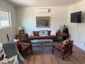 The Rose Bowl Bungalow - Image 2