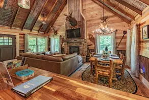 Luxury Lodge Cabin on a Highland Cow Farm - Image 4