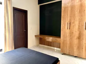 Air-Conditioned Cozy Suite | 8 Mins from F-10 - Image 3