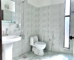 Air-Conditioned Cozy Suite | 8 Mins from F-10 - Image 2