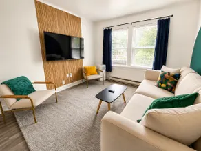 Vibrant Upstairs 2BR Unit | Porch & Walk to River - Image 5