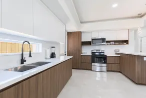 Modern and spacious apartment - Image 4